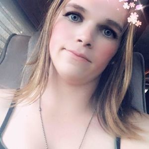 Meet your Posher, Crissy